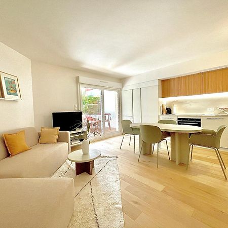 Splendide Appartement De Charme Avec Patio, Parking Et Plage A 3 Minutes Biarritz Exteriör bild